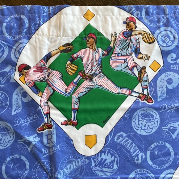 Vintage 90’s MLB Baseball Curtains Fabric - Picture 2 of 15